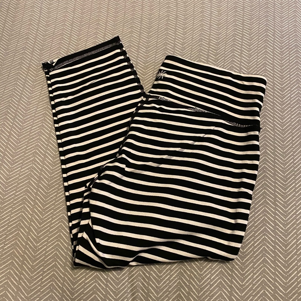 athleta cropped leggings